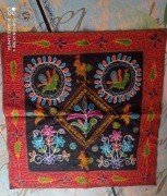 Obrus czarny boho haftowany ptaszki India 60x 60 cm bawełna