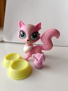Littlest Pet Shop LPS lis z akcesoriami 