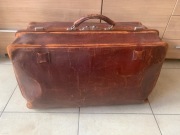 Stara DUŻA torba skórzana podróżna lekarska Retro  Rekwizyt 66x33x40 cm