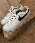 Nowe Nike blazer low r.40