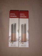 Młynek do soli lub pieprzu nowy