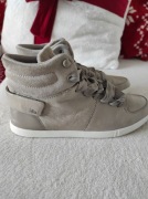 Lacoste buty damskie sneakersy corlu 2srw 