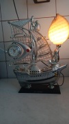 Lampa nocna z zegarem - statek żaglowy