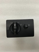 Włącznik świateł Ford Focus MK2 4M5T13A024EA