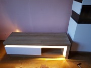 Szafka RTV firmy LYON jasny dąb