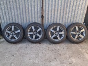 Toyota Rav4 Koła zimowe 8Jx18 H2 ET 40, 5x114,3 otwór 75,1 225/60/18 