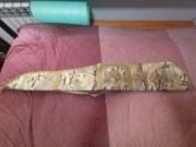 Pokrowiec na replikę albo wędkę camo