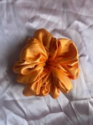 Pomarańczowa gumka frotka do włosów scrunchie XL