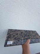 Parapety granitowe i  konglomeratowe 