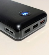 Powerbank VEEKTOMX 30000 mAh PD 20 W USB-C – duża pojemność, sprawny