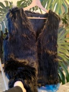 Kamizelka 44 XXL czarna futerko bezrękawnik miekka