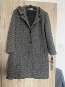 Jesienno-zimowy płaszczyk w jodełkę TESS