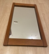 Lustro w ramię dębowej wiśnia 92 x 48cm