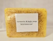 Ręcznie robione mydło z kurkumą do mycia twarzy 