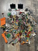 LEGO Akcesoria do figurek/Dziwne części 190g