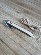 Zabytkowe żelazko turystyczne z czasów PRL