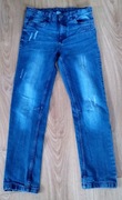 Jeansy chłopięce R. 146