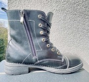 Czarne botki ocieplane, ekoskóra, 39, z zamkiem