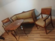 Sofa ,dwa krzesła i stolik rozkładany antyk do renowacji