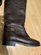 Bardzo ciepłe, fińskie kozaki skórzane rozmiar 6 1/2  (39-40)