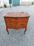 KOMODA Z BLATEM MARMUROWYM