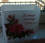 Wazon szklany koloru białego 