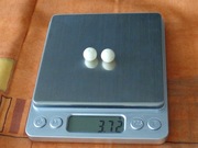 2 Kulki Prawdziwego Korala Białego na Duże Kolczyki 3,7g