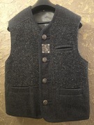 Elegancka wełniana niemiecka bawarska kamizelka myśliwska, guziki ozdobne M