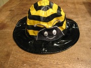 Kapelusz pszczółka przeciwdeszczowy dla najmłodszych