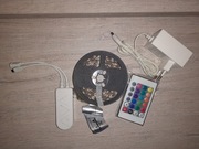 Taśma LED RGB 12 V  5 m + Zestaw Akcesoriów – Pilot Sterownik Zasilacz