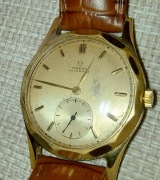 Vintage Omega Bumper – Lata 40. (Cal. 28.10 RA), koperta zastępcza