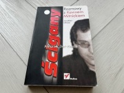 ŚCIGANY - ROZMOWY Z KEVINEM MITNICK'IEM - Jonathan LITTMAN (miękka)