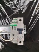 Zestaw Inteligentny Dom: Ściemniacz Radiowy F&F FW-D1D + Legrand B10