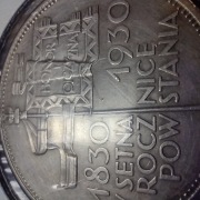 Moneta 5 zł Sztandar 1930 -hybryda,przesunieta data w prawo