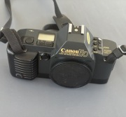 Canon T70 w bardzo dobrym stanie