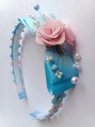 Opaska na głowę. Kolor: niebieski