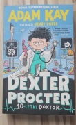 Dexter Procter. 10-letni doktor Adam Kay