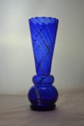 Wazon szklany kobaltowy Huta Laura duży PRL