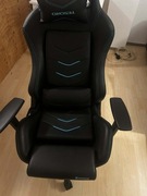 Zestaw gamingowy: Fotel Tesoro F720 + Biurko + Akcesoria – Stan idealny