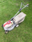 Kosiarka spalinowa do trawy Honda z koszem Sprawna