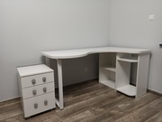 Sprzedam biurko narożne. 