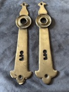 Stare szyldy komplet , klamki na innych aukcjach