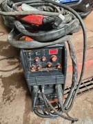 Spawarka Lincoln 270-T PLUSE 