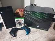 Xbox Series X 4K SSD + 2 pady + gra. Komplet