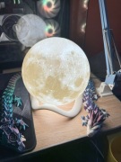 Lampka stołowa - Lampka nocna w kształcie księżyca