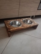 Bufet dla psa lub kota z 2 miskami