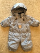 Kombinezon niemowlęcy / rozmiar 56