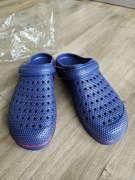 Nowe typu crocsy r 45 granatowe na podwórko 