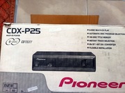 Wielopłytowy odtwarzacz CD model CDX-P25 