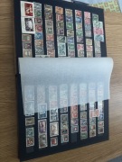 Piękny zbiór znaczków Szwajcarii 